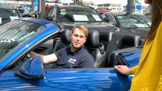 Pracovník prodejní plochy